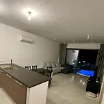 Fall In Paradise Apartment Paralimni