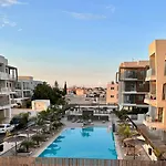 Fall In Paradise Apartment Paralimni