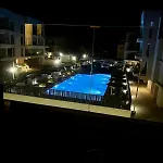 Apartment Fall In Paradise